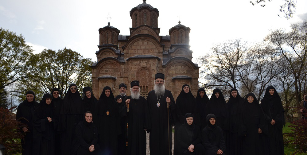 Patriarch Irinej solemnly welcomed in Gracanica monastery