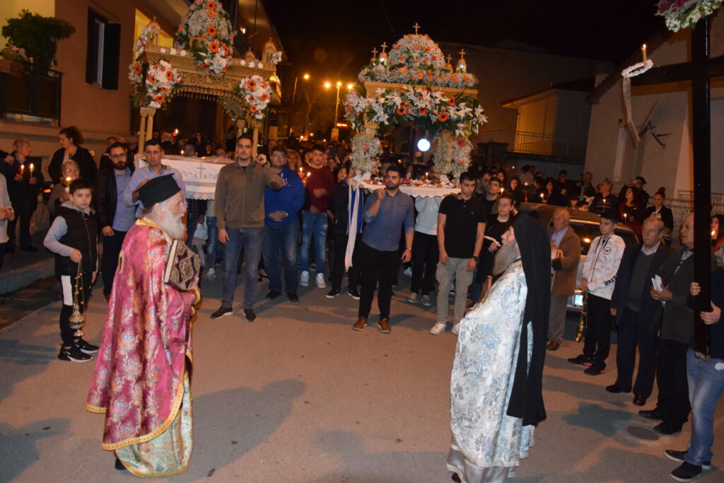 Η λιτάνευση των Επιταφίων της Υπάτης