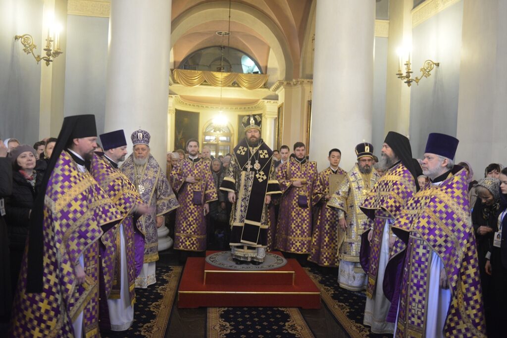 A hierarch of the Patriarchate of Antioch visits the Russian Orthodox Church