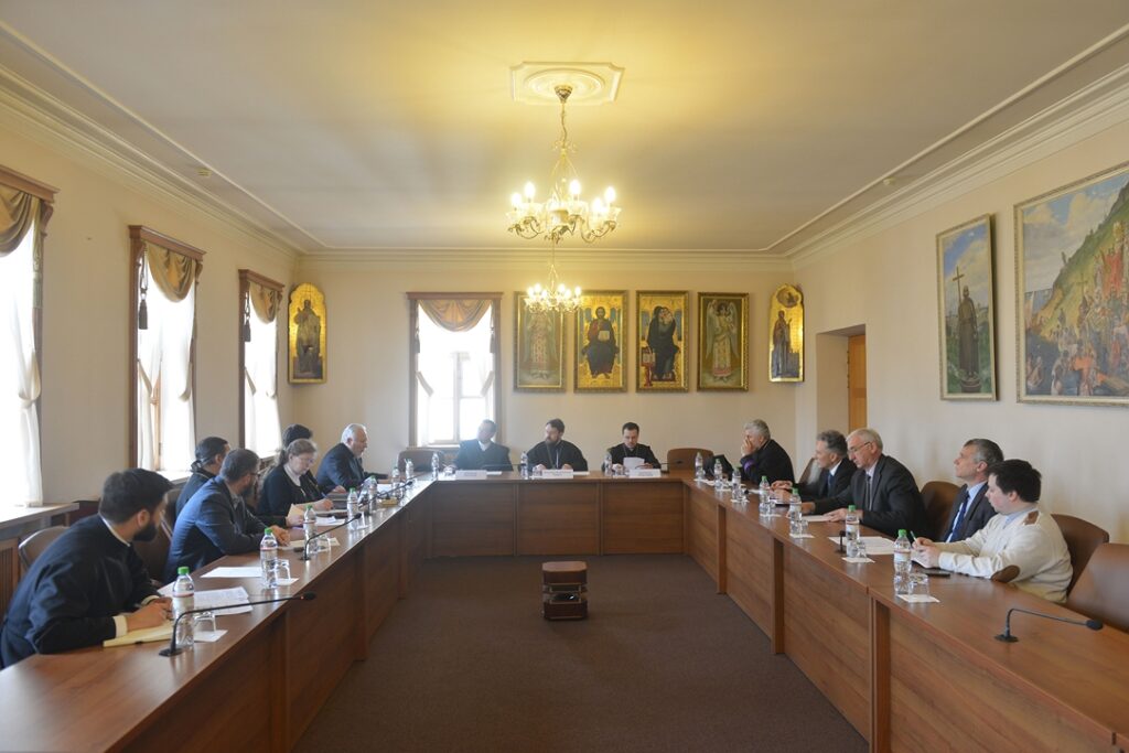 DECR chairman meets with Germany’s ex-president