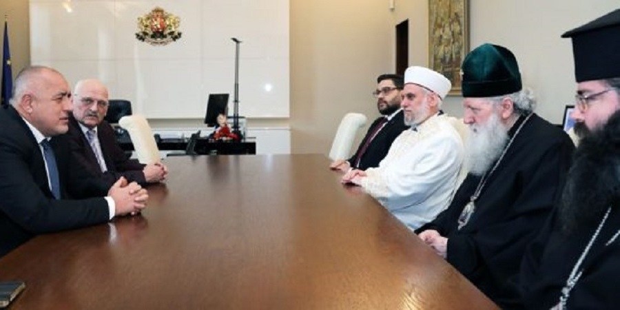 Bulgaria’s government approves additional 20.7M leva subsidy for Orthodox church, Muslims