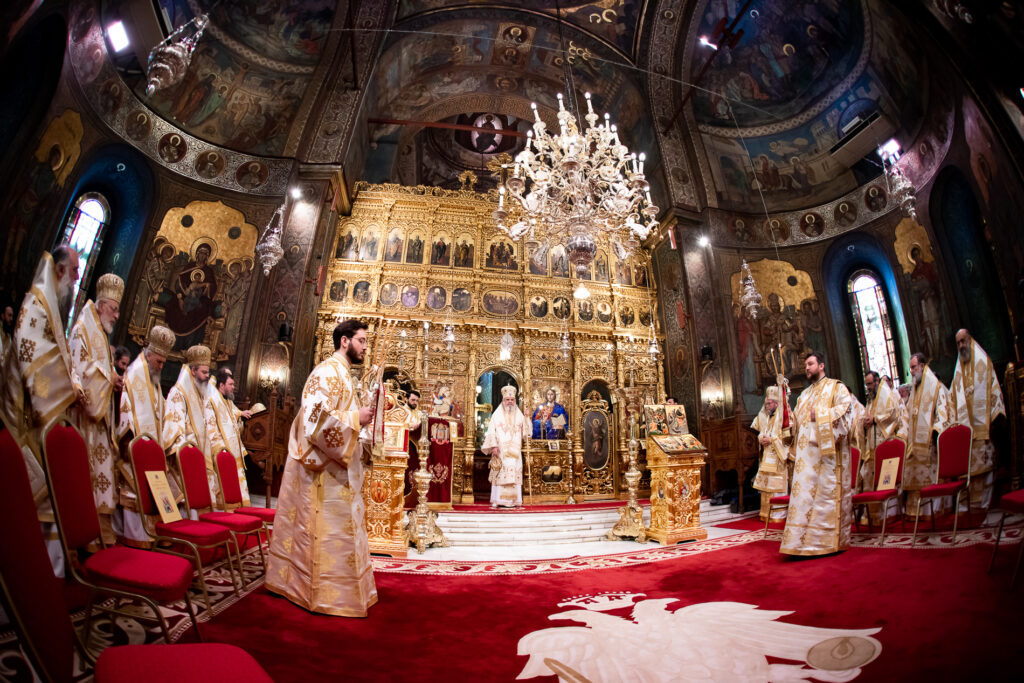 Paștele nu este ceva, este Cineva. Hristos este conținutul mistic al sărbătorii, explică Patriarhul Daniel în Joia Mare