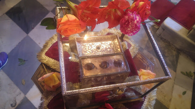 Των Αγίων Ραφαήλ, Νικολάου & Ειρήνης στην Ι.Μ Πετράκη