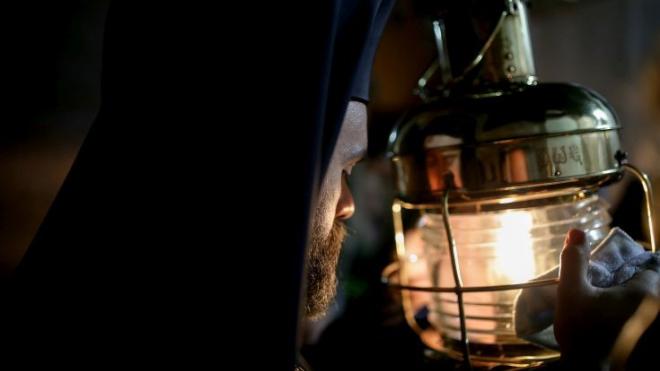 Το Άγιο Φως από τη Ρωσία στις ΗΠΑ