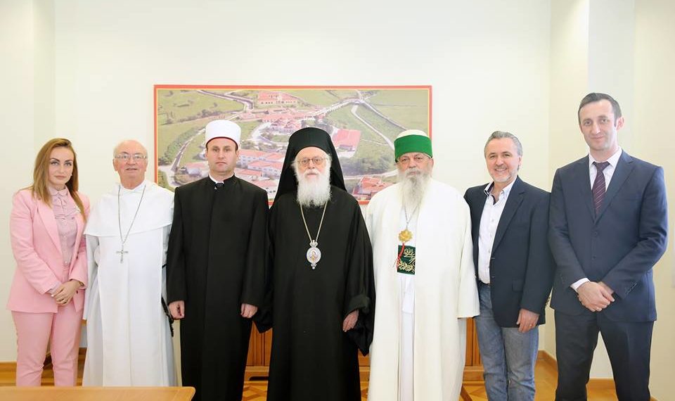 Албански међурелигијски савет тражи од државе повраћај имовине