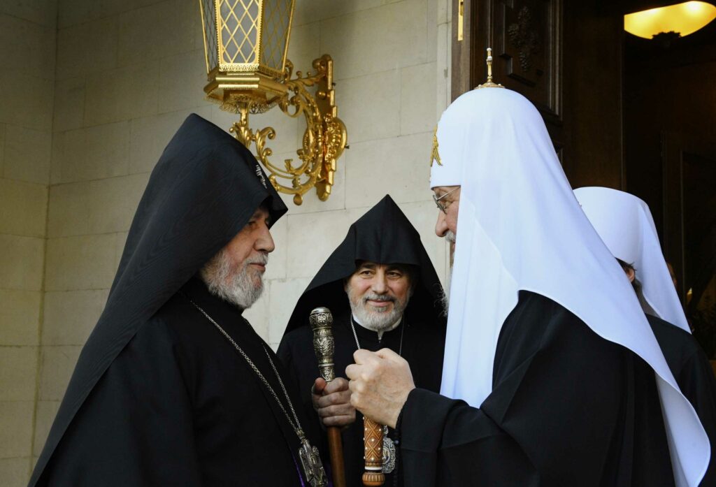 Состоялась встреча Предстоятеля Русской Православной Церкви с Верховным Патриархом и Католикосом всех армян