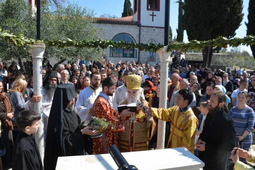 Живот Светог Симеона Дајбабског у знаку Часног крста