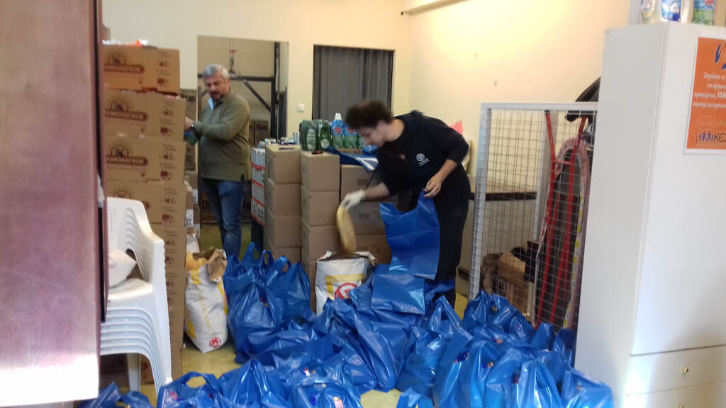 ΚΕΣΟ: Πασχαλινή Στήριξη σε 550 οικογένειες