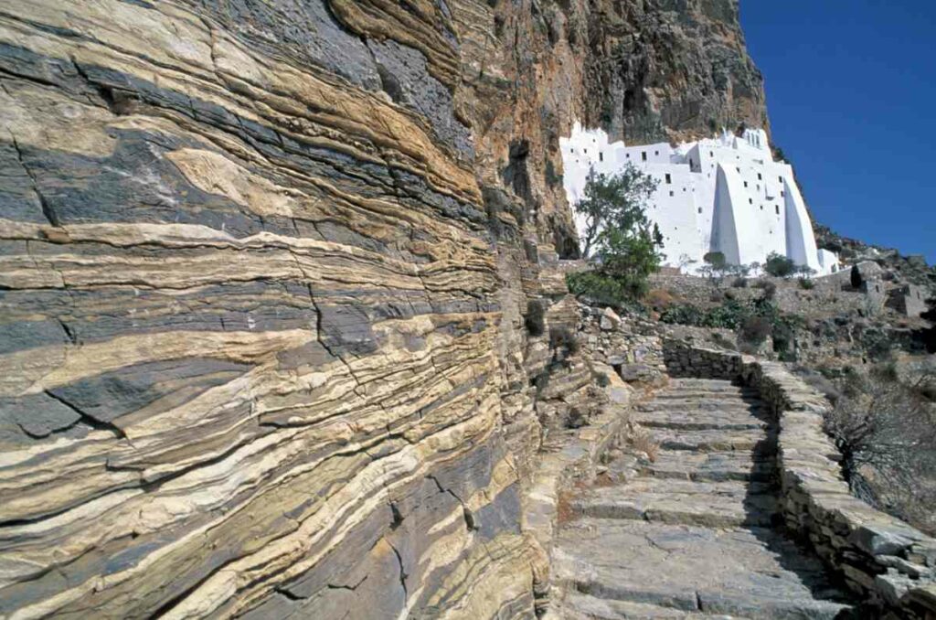 Μοναδικό βίντεο από εναέρια λήψη της Παναγίας Χοζοβιώτισσας