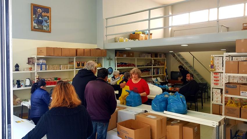 7,5 τόνους τροφίμων μοίρασε η “Θεοπροσφορά”