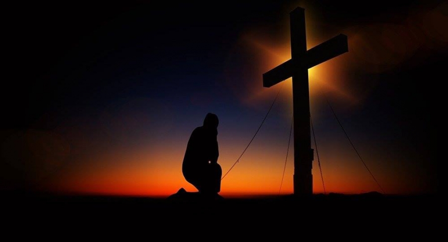 ვნების შვიდეული – ეკლესია იხსენებს მაცხოვრის ჯვარცმას და მგლოვიარე მოელის აღდგომის გამომხსნელ სიდიადეს