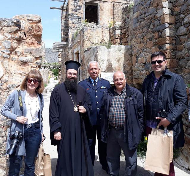 Σε εγκαίνια έκθεσης βρέθηκε στην Σπιναλόγκα ο Μητρ. Πέτρας