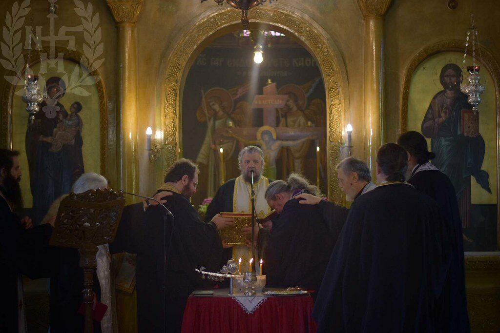 Ευχέλαιο στο Εκκλησιαστικό Σχολείο Νεαπόλεως