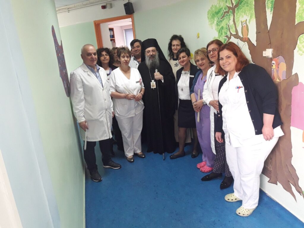 Ιδρύματα της πόλης επισκέφθηκε ο Μητρ. Πατρών