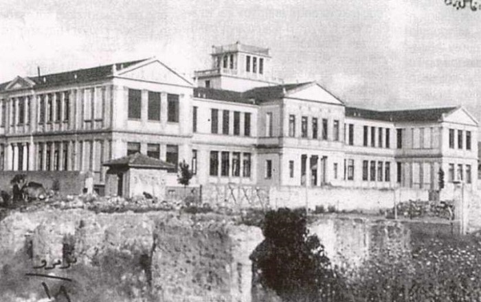 Τα σχολεία των Ελλήνων της Σμύρνης πριν την Καταστροφή