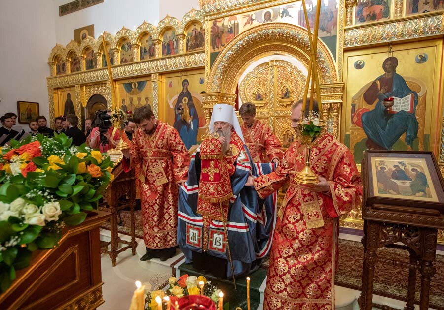 Делегация Русской Православной Церкви посетила Бари в дни празднования перенесения мощей святителя Николая