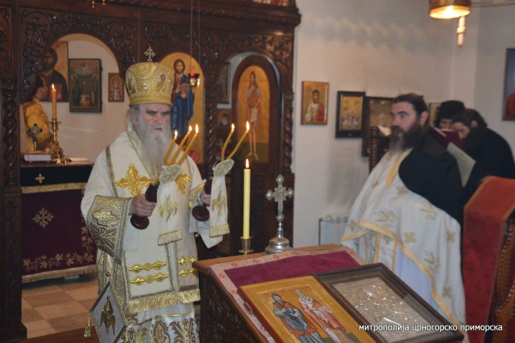 Митрополит Амфилохије служио у Ћириловцу
