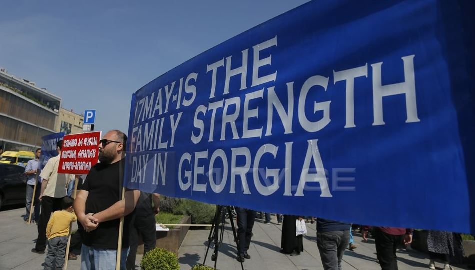 В честь Дня святости семьи, на площади Первой Республики отслужат молебен Богородице