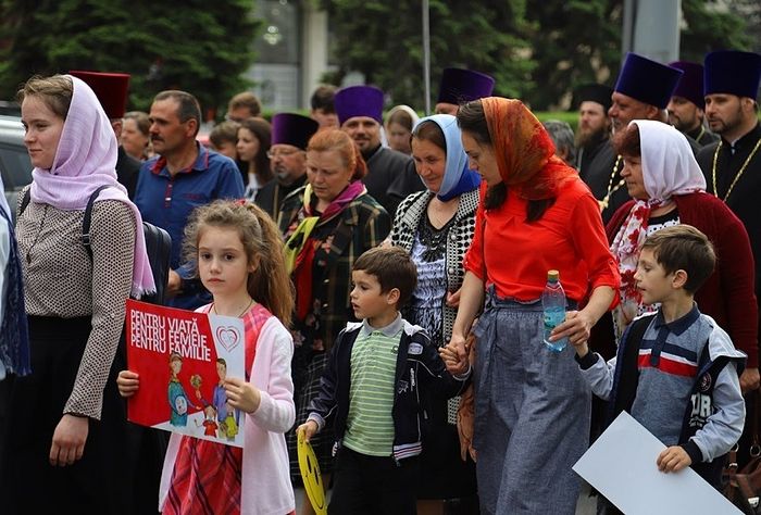 Μολδαβία: Η Εκκλησία στηρίζει τις οικογενειακές αξίες