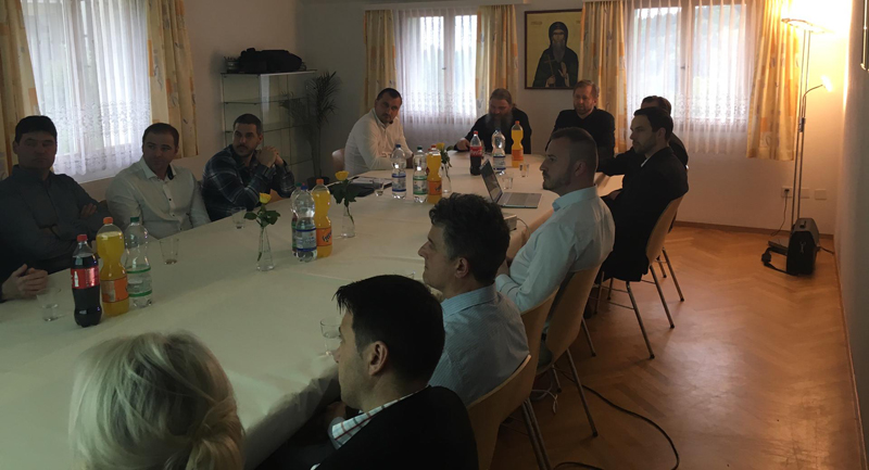 Посета владике Андреја санктгаленској парохији