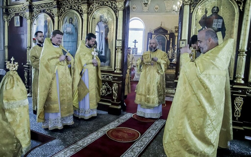Ректор и професори Цетињске Богословије у Кемеровској епархији