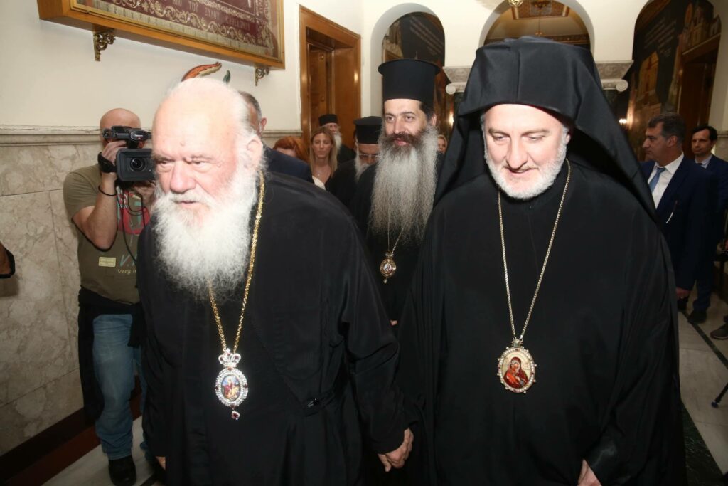 Στον Αρχιεπ. Αθηνών, ο Αρχιεπ. Αμερικής (φωτογραφίες)