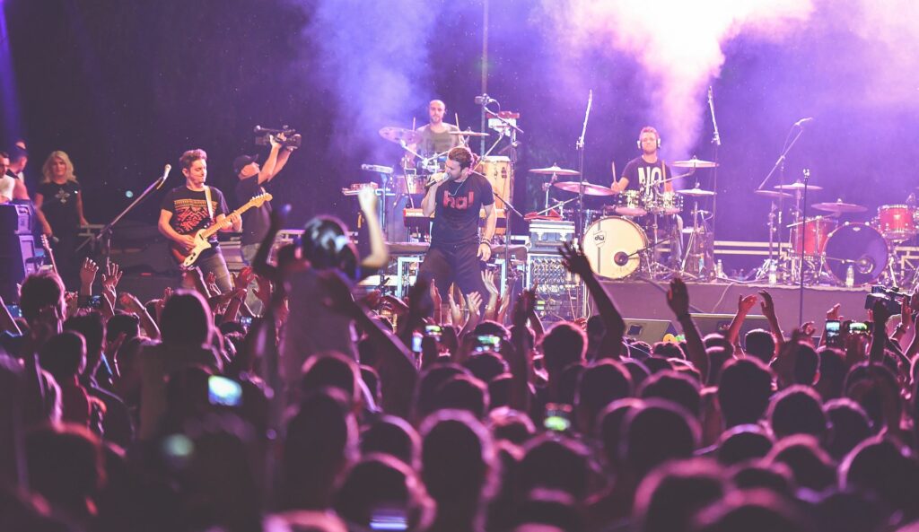 Romanian singer-songwriter offers recipe for success: I believe in God