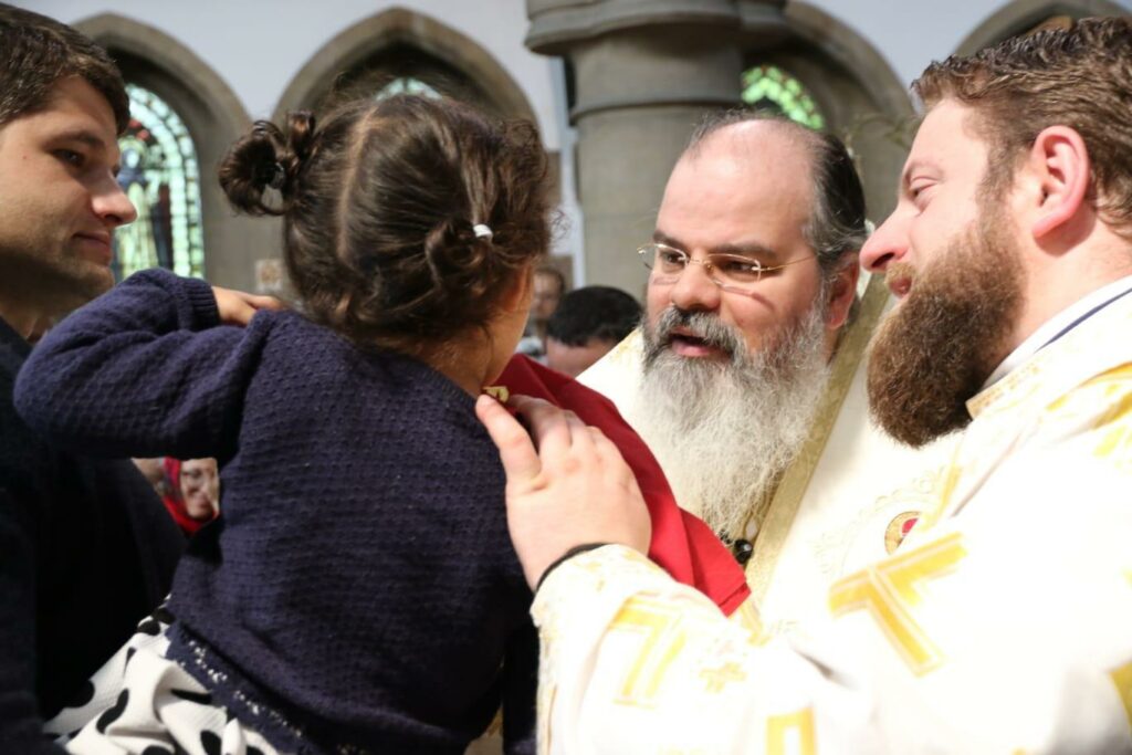 Cum putem să dăm la o parte de pe mormântul inimilor noastre piatra grijilor? Episcopul Ignatie răspunde