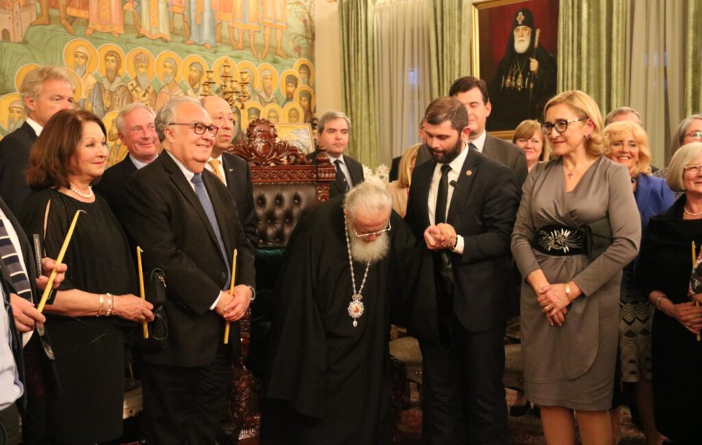 Ilia II met diplomats