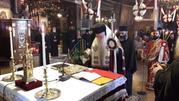 Μητρ. Καλαβρύτων: “Έρχονται δύσκολοι καιροί”