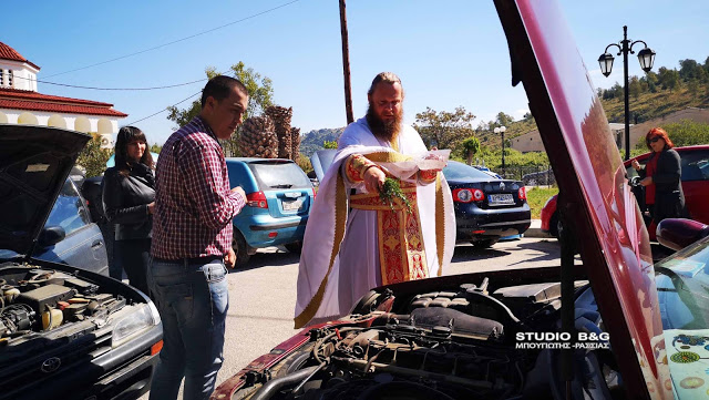 Αγιασμός δεκάδων οχημάτων στο Ναύπλιο