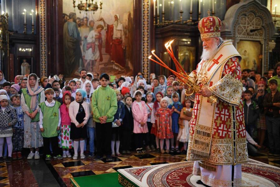 Детска“ литургия отслужи Московският патриарх Кирил