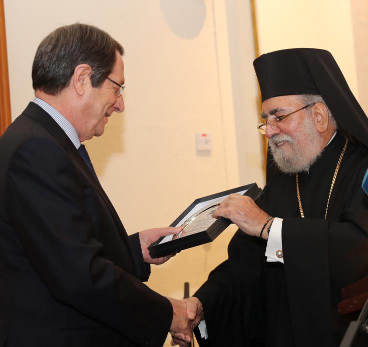 Προσφορά 25.000 στον Σύνδεσμο για Καταπολέμηση της Πείνας της Μητρ. Κιτίου