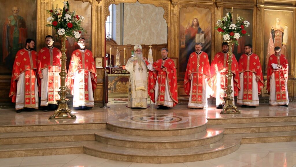 Свети Георгије – крсна слава митрополита Хризостома