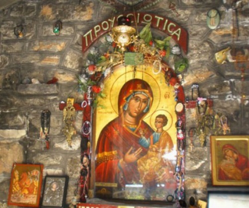 Η Παναγιά η Προυσιώτισσα “έσωσε” τα τάματά της