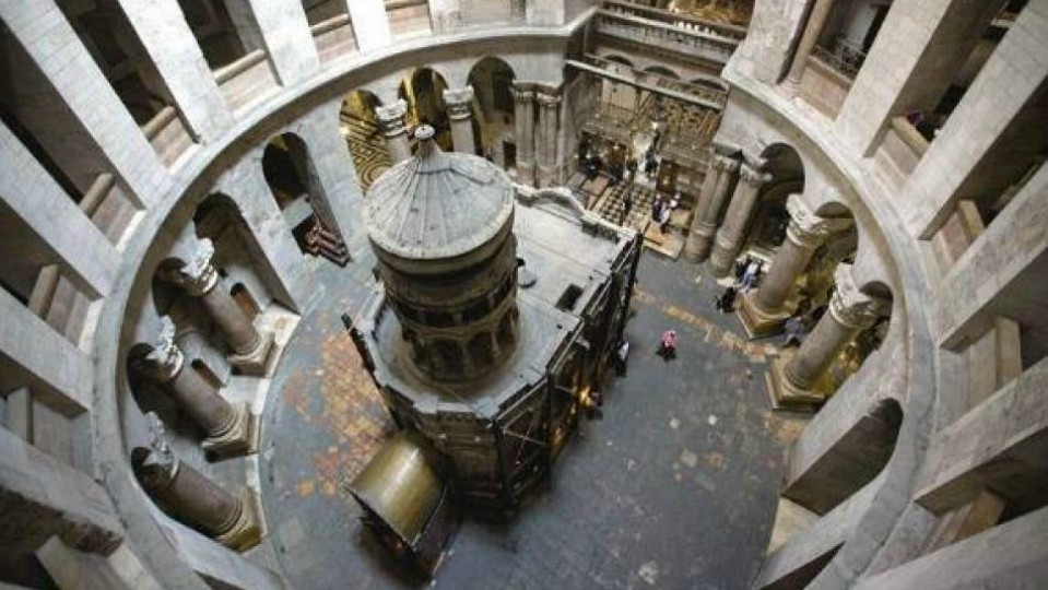 Contract signed in Jerusalem for continued restoration works at Church of the Holy Sepulcher  