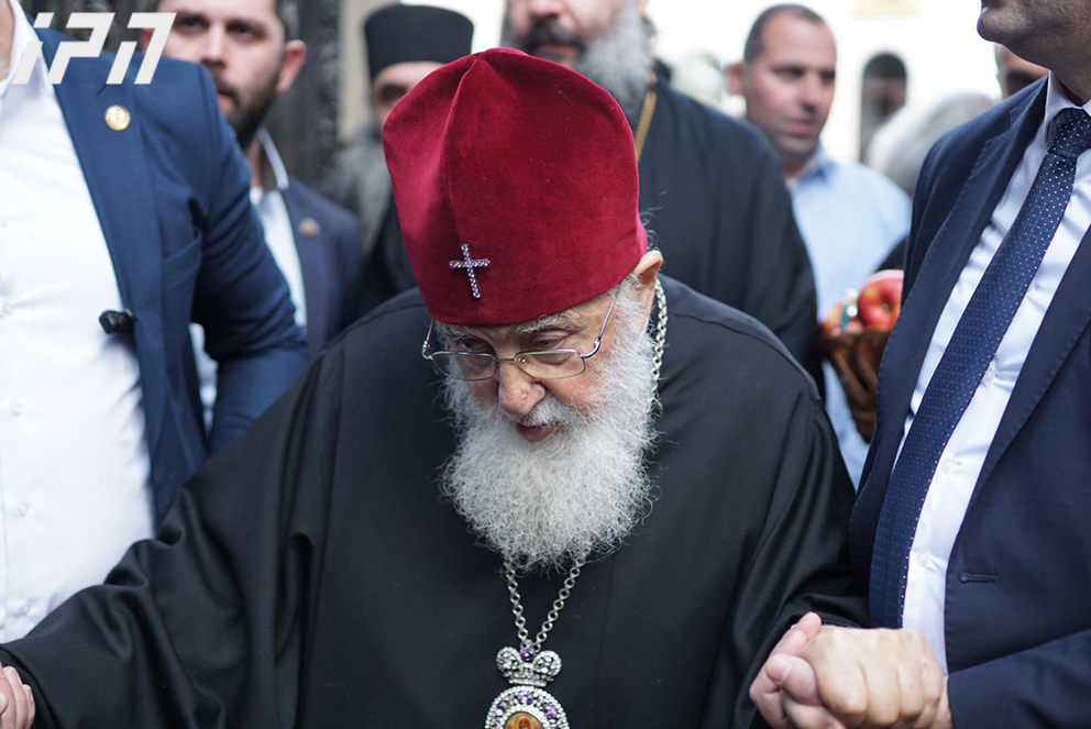 პატრიარქი – მრავალი ქართველი უცხოეთში ციხეში იმყოფება ქურდობისათვის, ჩვენ ყველაფერი უნდა გავაკეთოთ, რომ ეს უარყოფითი მხარეები აღმოიფხვრას