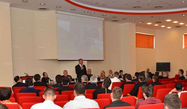 La Târgovişte a început un simpozion dedicat Patriarhilor Nicodim şi Justin