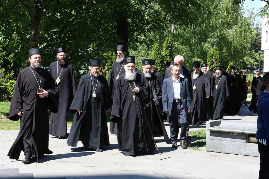 Για τις εργασίες στο ναό του Αγ. Σάββα συζήτησαν στο Βελιγράδι