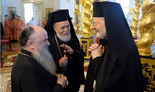 Delegation of pilgrims from North American Archdiocese of Antioch on a visit to St. Petersburg