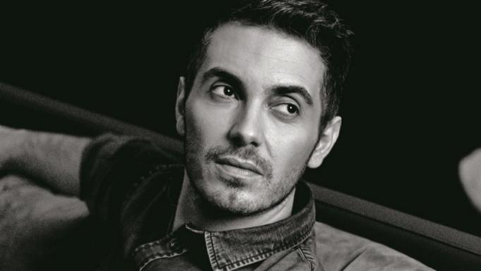 Ο Μιχάλης Χατζηγιάννης σε συναυλία της Ι.Μ. Πειραιώς