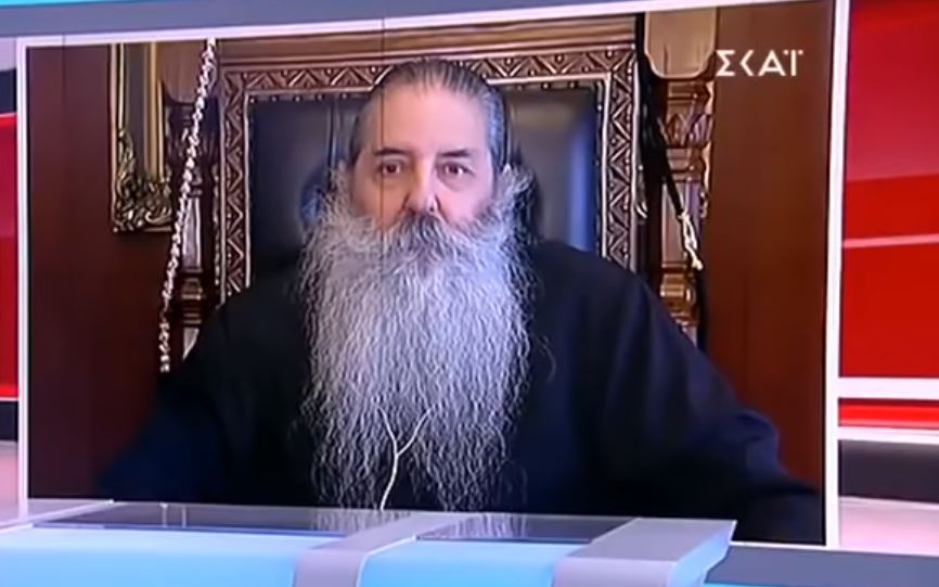 Πειραιώς Σεραφείμ: Το τηλεοπτικό απόσπασμα για το Άγιον Φως