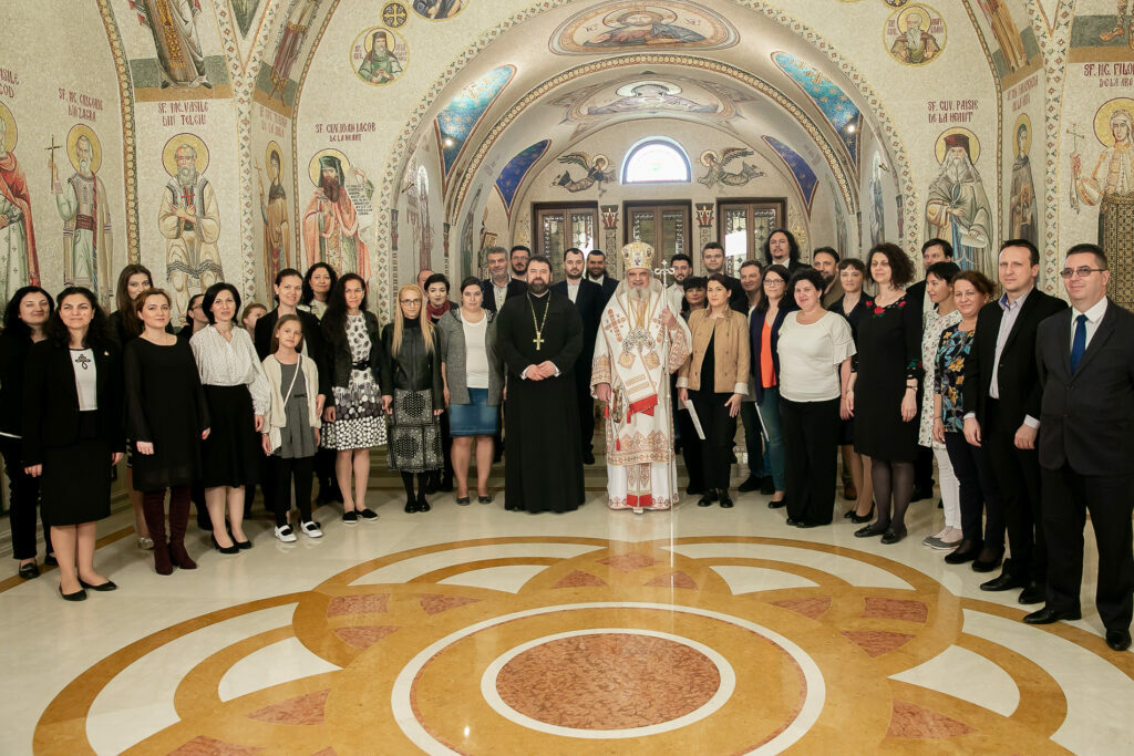 Πατρ. Ρουμανίας: “Η προσευχή στηρίζει την Εκκλησία”