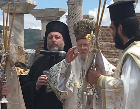Πατριαρχική Θεία Λειτουργία στην Έφεσο