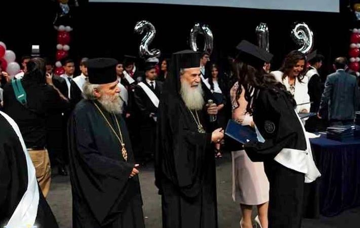 Στα σχολεία της Ιορδανίας βρέθηκε ο Πατρ. Ιεροσολύμων