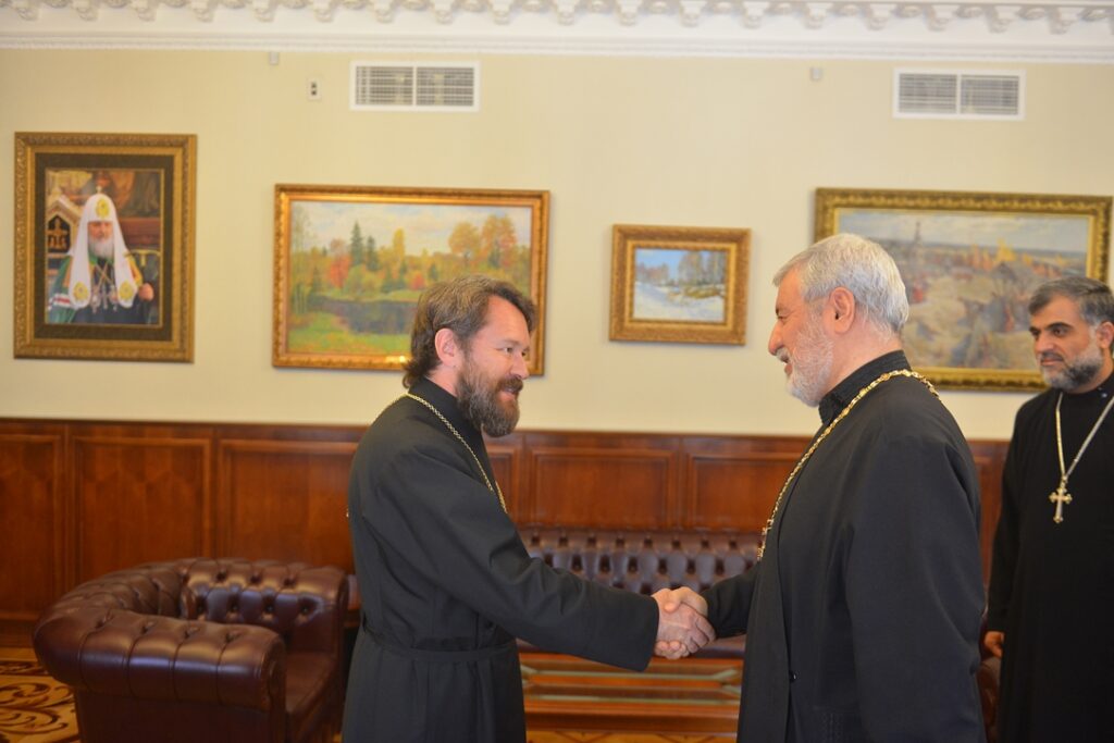 Metropolitan Hilarion meets with a hierarch of the Assyrian Church of the East
