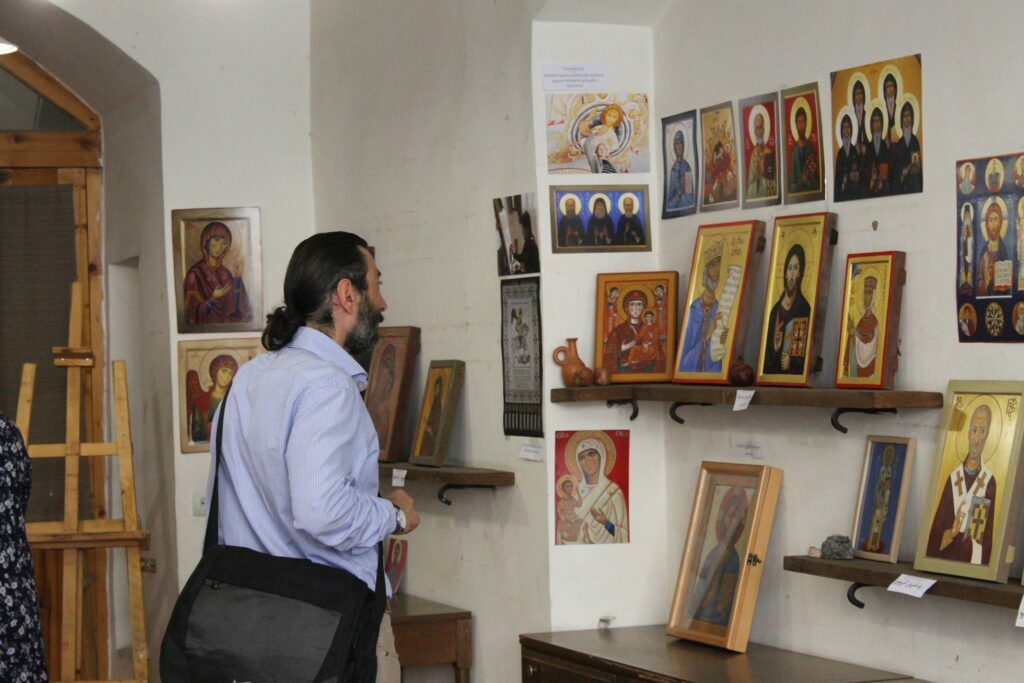 Γεωργία: Οι σπουδαστές Αγιογραφίας εκθέτουν τα έργα τους