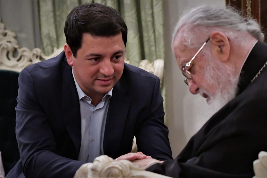 არჩილ თალაკვაძე ოჯახთან ერთად პატრიარქს შეხვდა