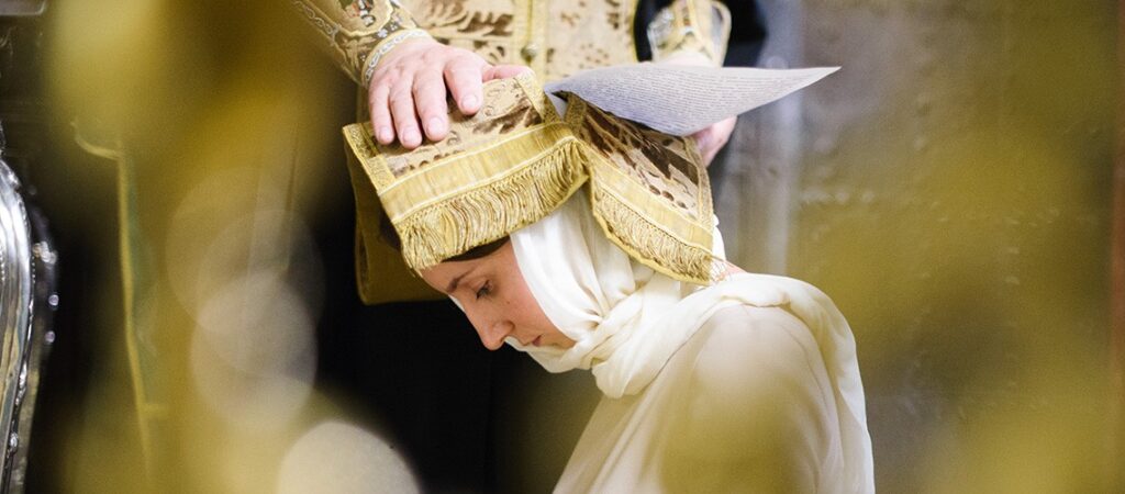 18 студентов Иконописного отделения прошли посвящение в иконописцы