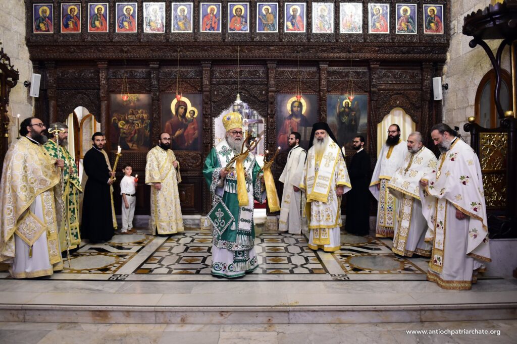 القدّاس الإلهيّ في دير سيّدة البلمند البطريركيّ